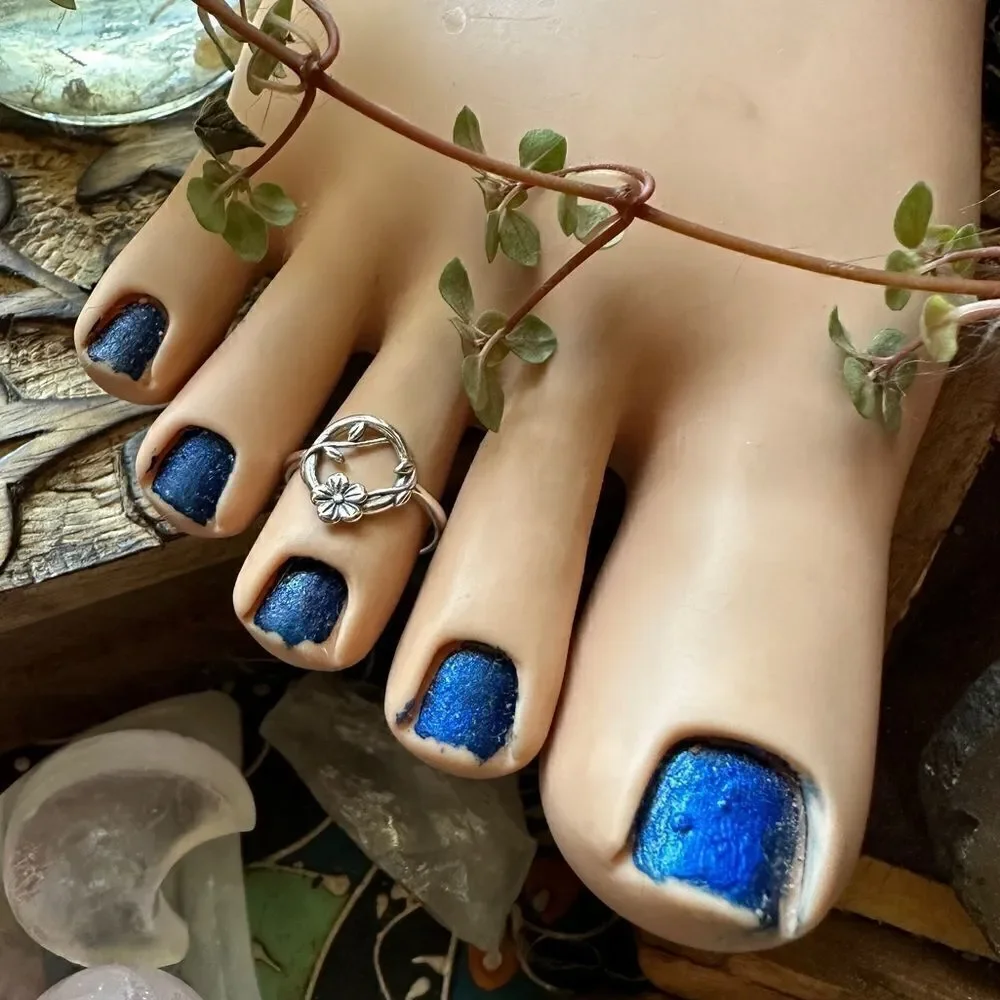 Flower Circle Sterling Silver Toe Ring